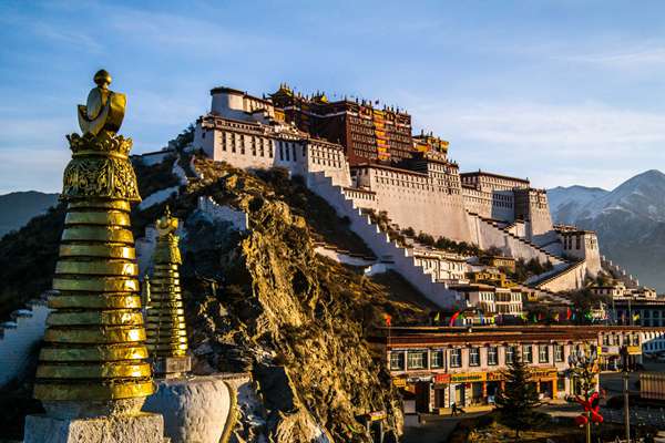 围墙大门方位风水吉利尺寸 围墙大门风水吉利方向？